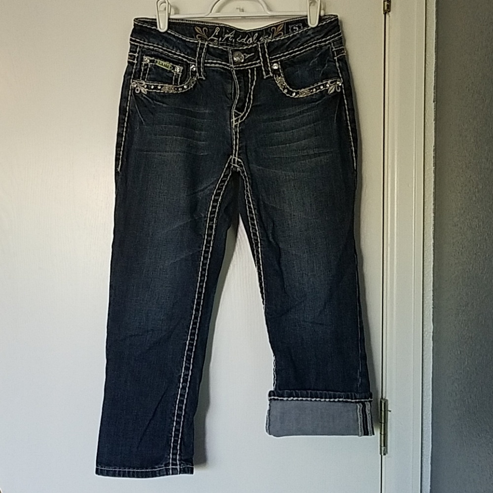 LA Idol Embellished Capris (Leaf) - Size 5